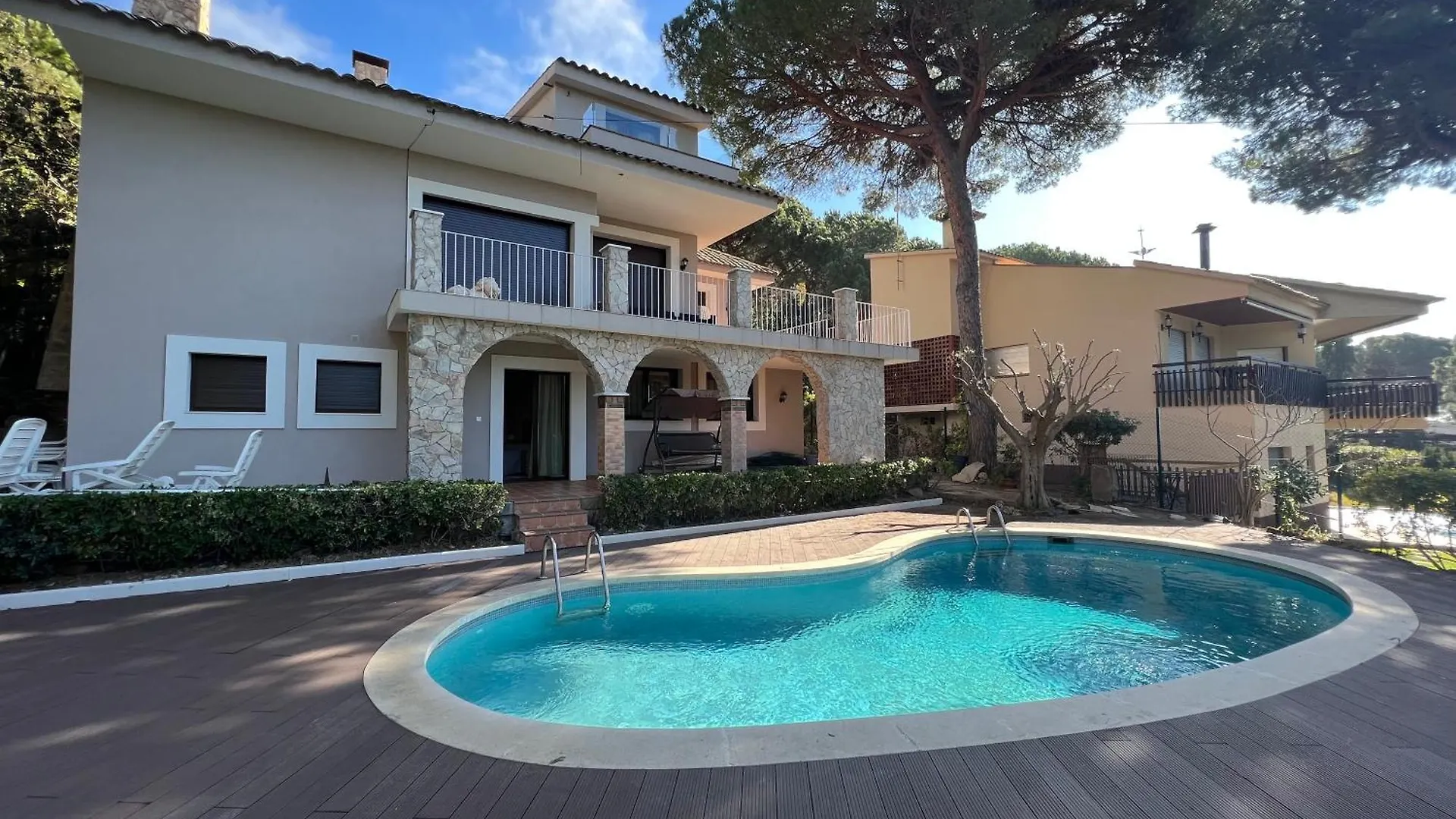 Villa Estrella 滨海略雷特